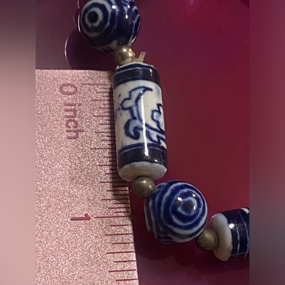 LAST CHANCE 🔥 Vintage Ceramic Bead Stretch Bracelet #8059 - Picture 3 of 3